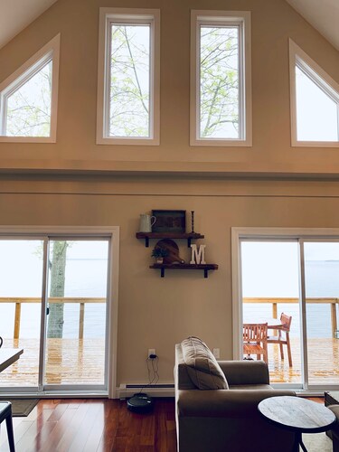 Waterfront Lake House (vasta rakennettu 2017)