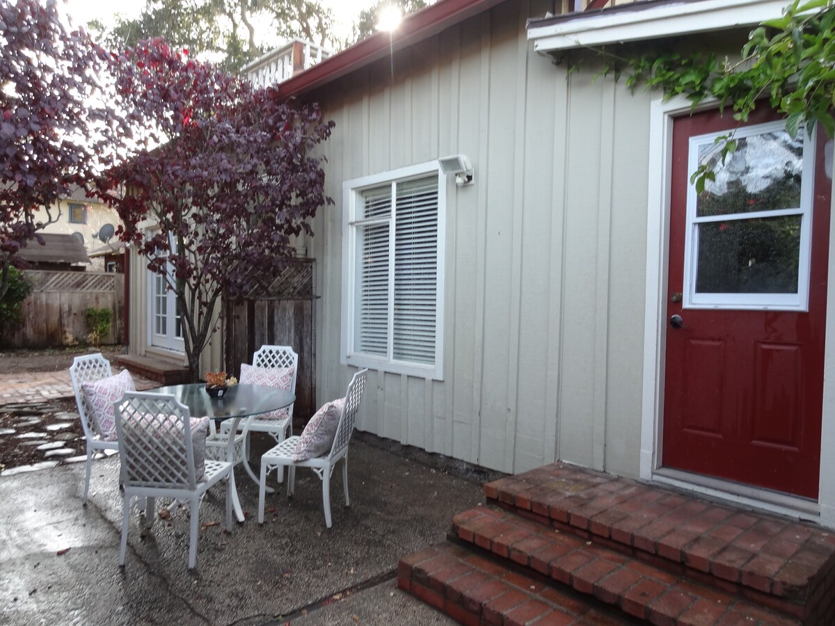 Photo 5 of ~Chestnut Cottage, Monthly Rental, Avail Oct to Dec 10% Off~