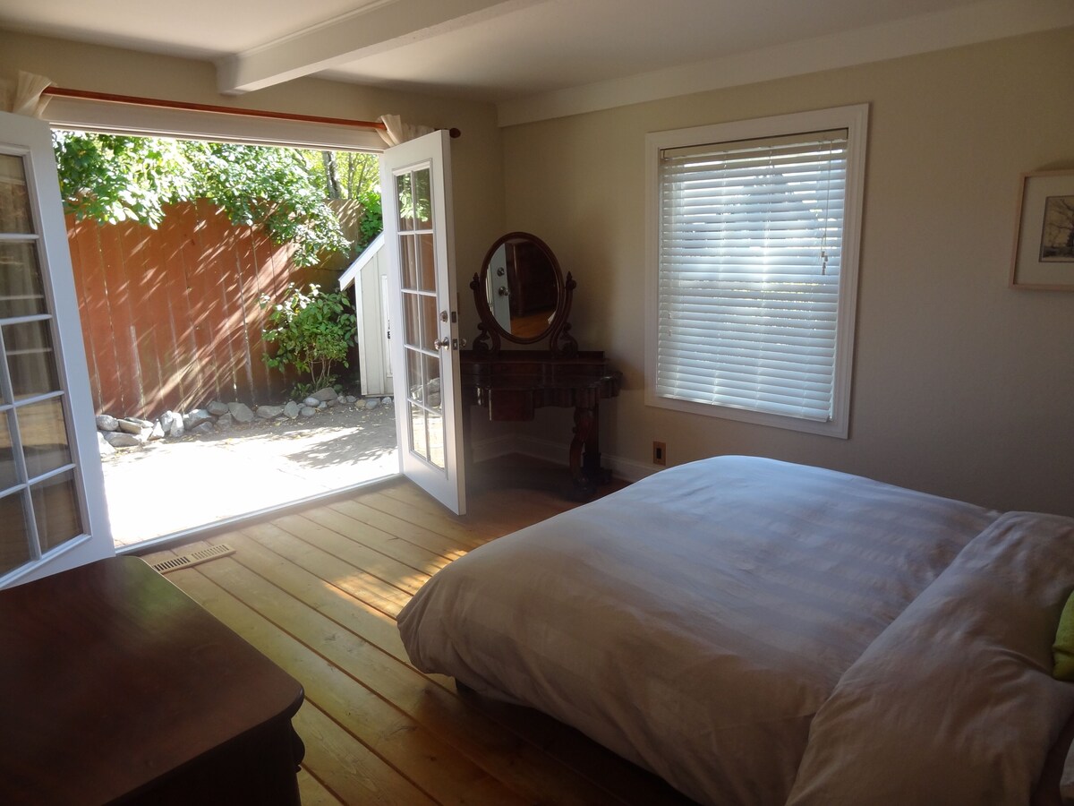 Photo 11 of ~Chestnut Cottage, Monthly Rental, Avail Oct to Dec 10% Off~