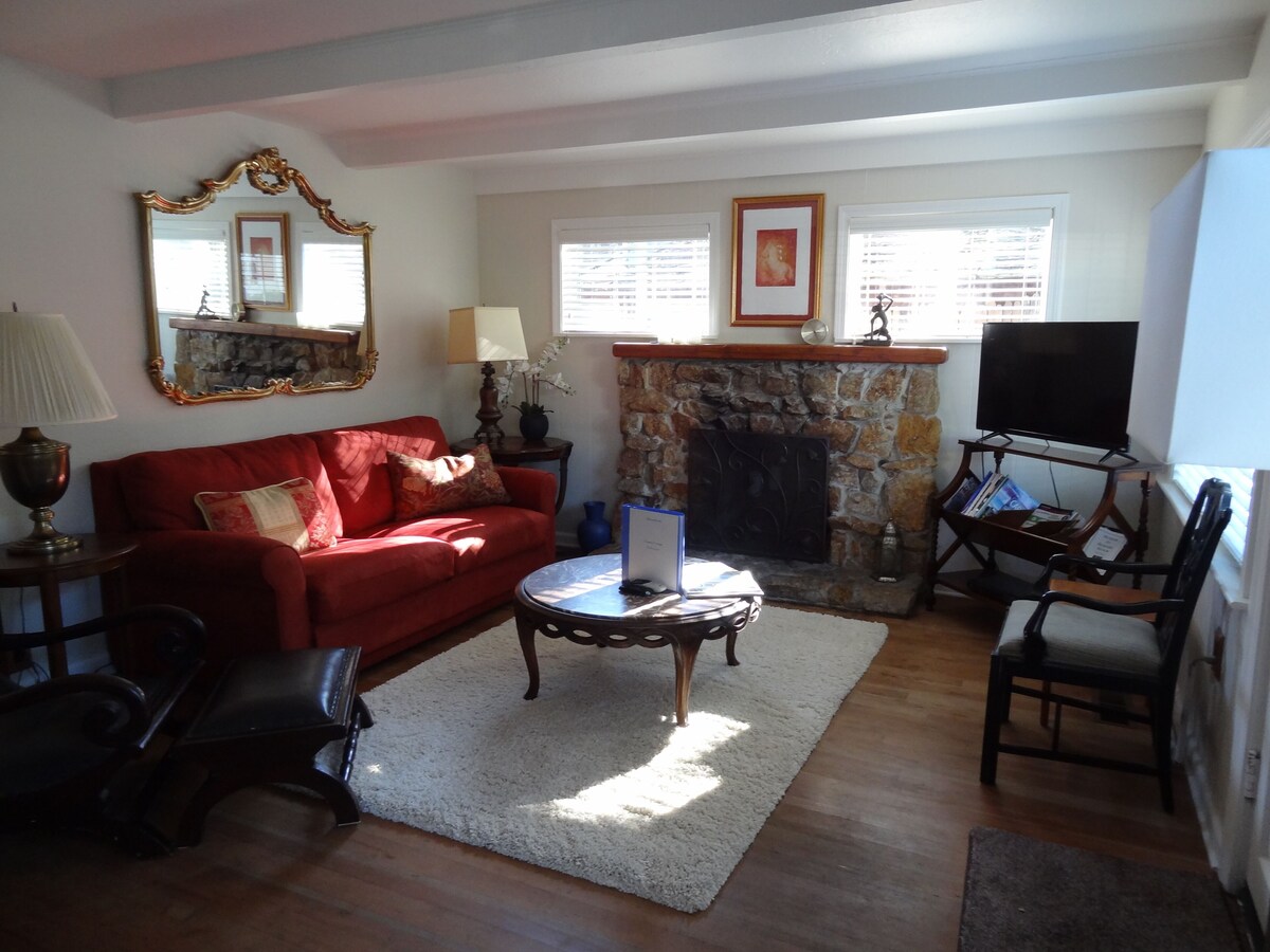 Photo 8 of ~Chestnut Cottage, Monthly Rental, Avail Oct to Dec 10% Off~