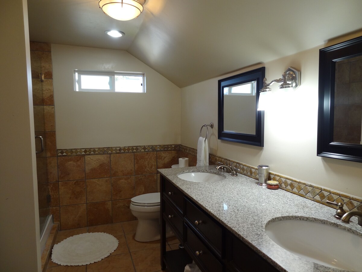 Photo 20 of ~Chestnut Cottage, Monthly Rental, Avail Oct to Dec 10% Off~
