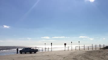 Beach nearby, sun loungers