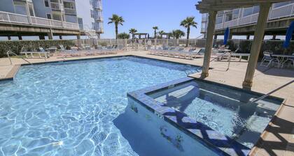Beach Suite Top floor Amazing Sea View- Spectacular Remodel (2317)