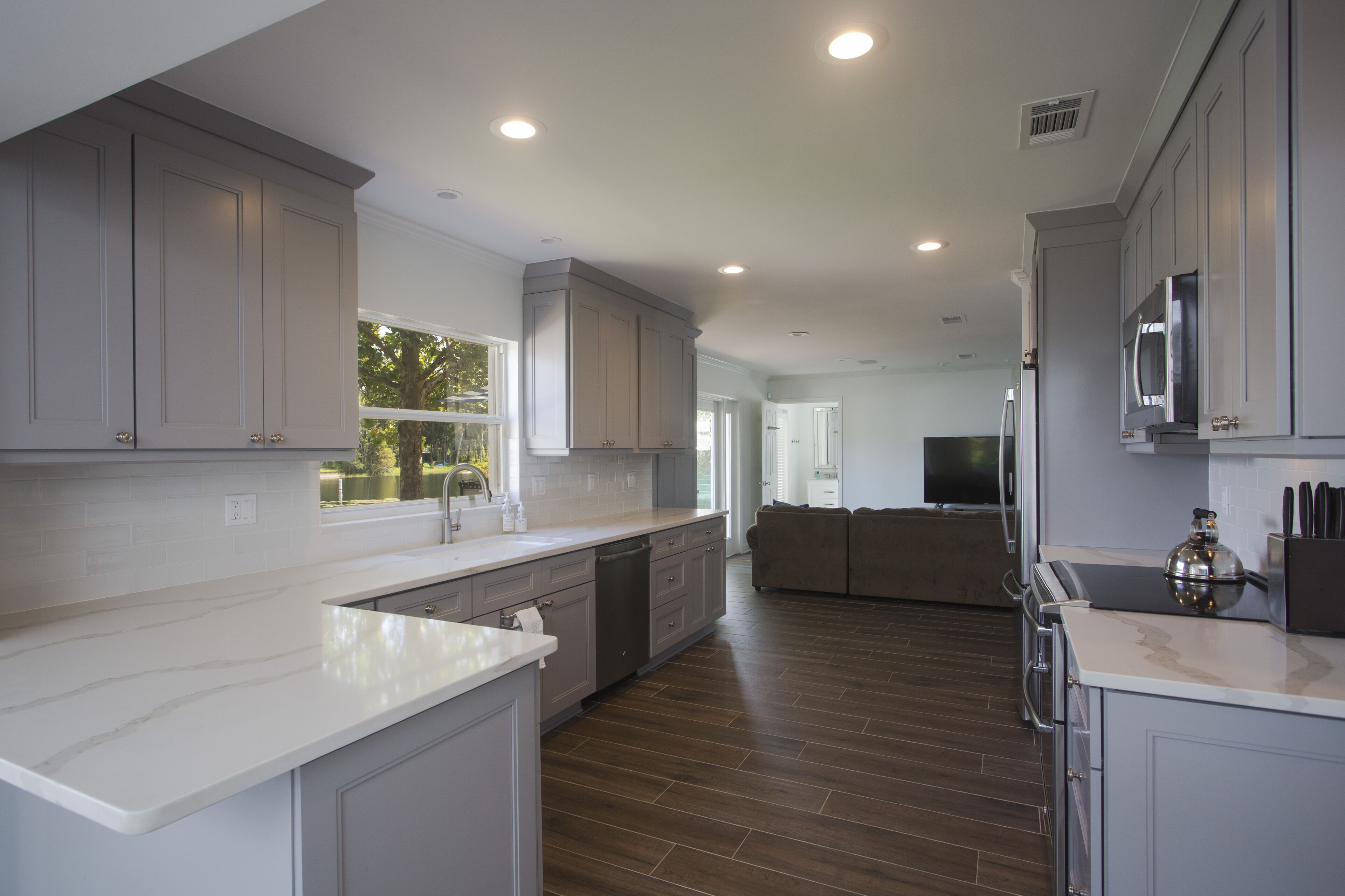 Waterfront Property in the heart of Tampa! 