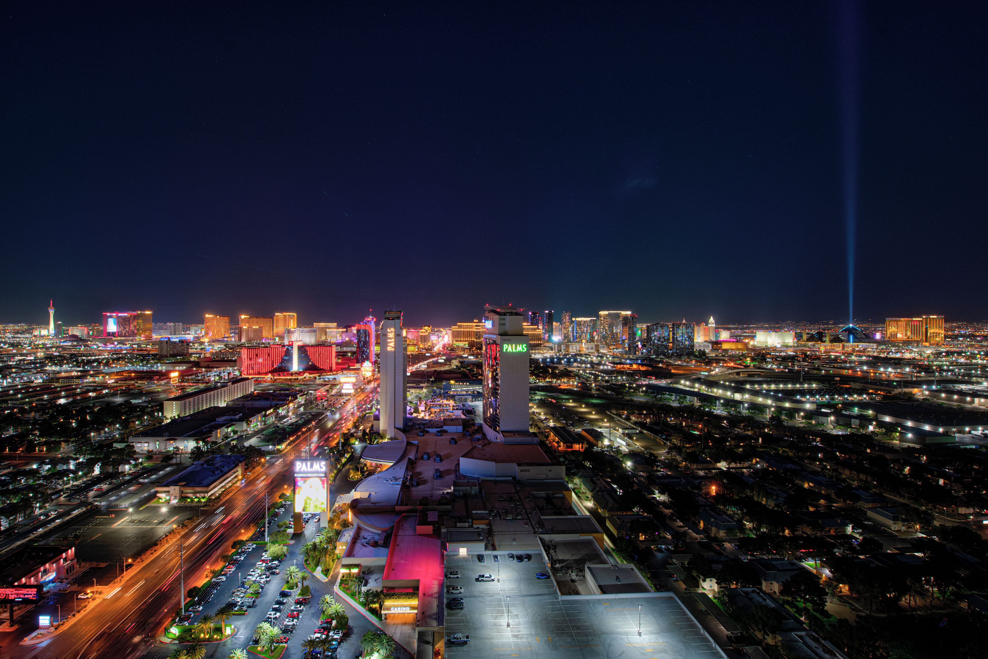 Palms Place Hotel✔Stunning Strip View✔Casino ✔Balcony Now Open!