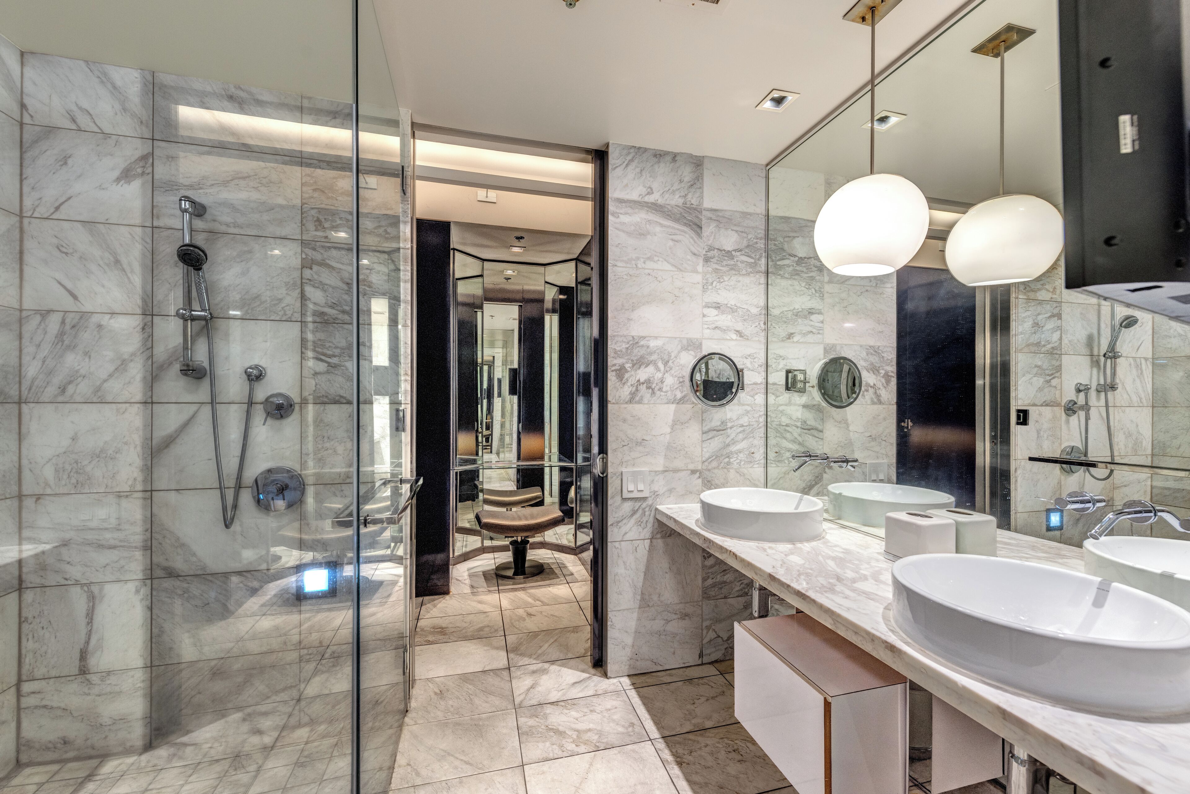 Palms Place Hotel✔Stunning Strip View✔Casino ✔Balcony Now Open!