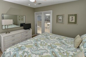 2 chambres, fer et planche à repasser, Wi-Fi gratuit, draps fournis