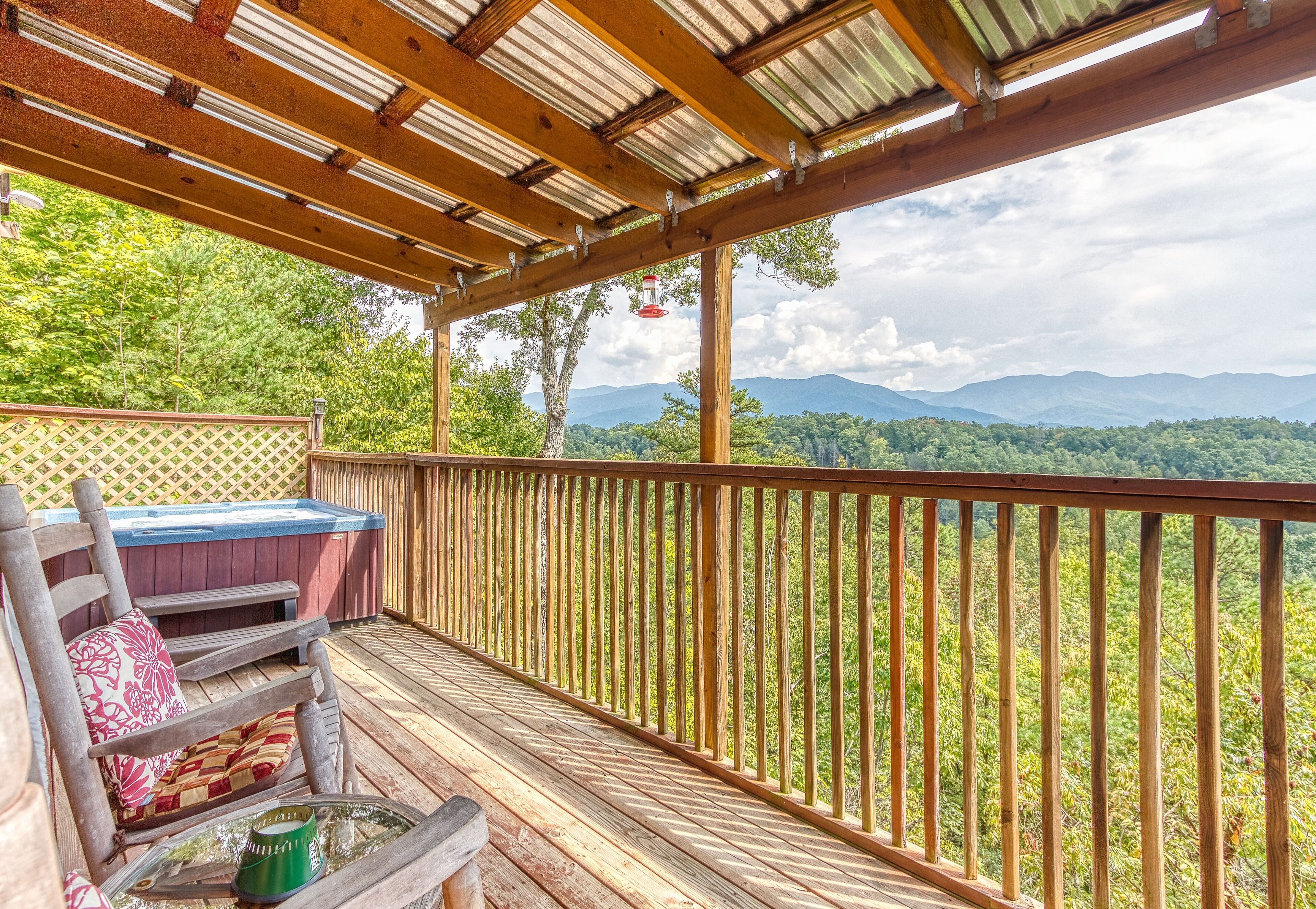 Cuddlers View - Amazing Mountain Views, FREE Area Attraction Tickets.