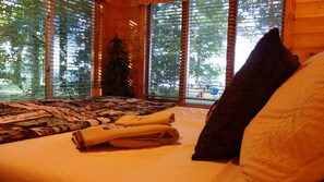 4 Schlafzimmer, Bügeleisen/Bügelbrett, kostenloses WLAN, Bettwäsche