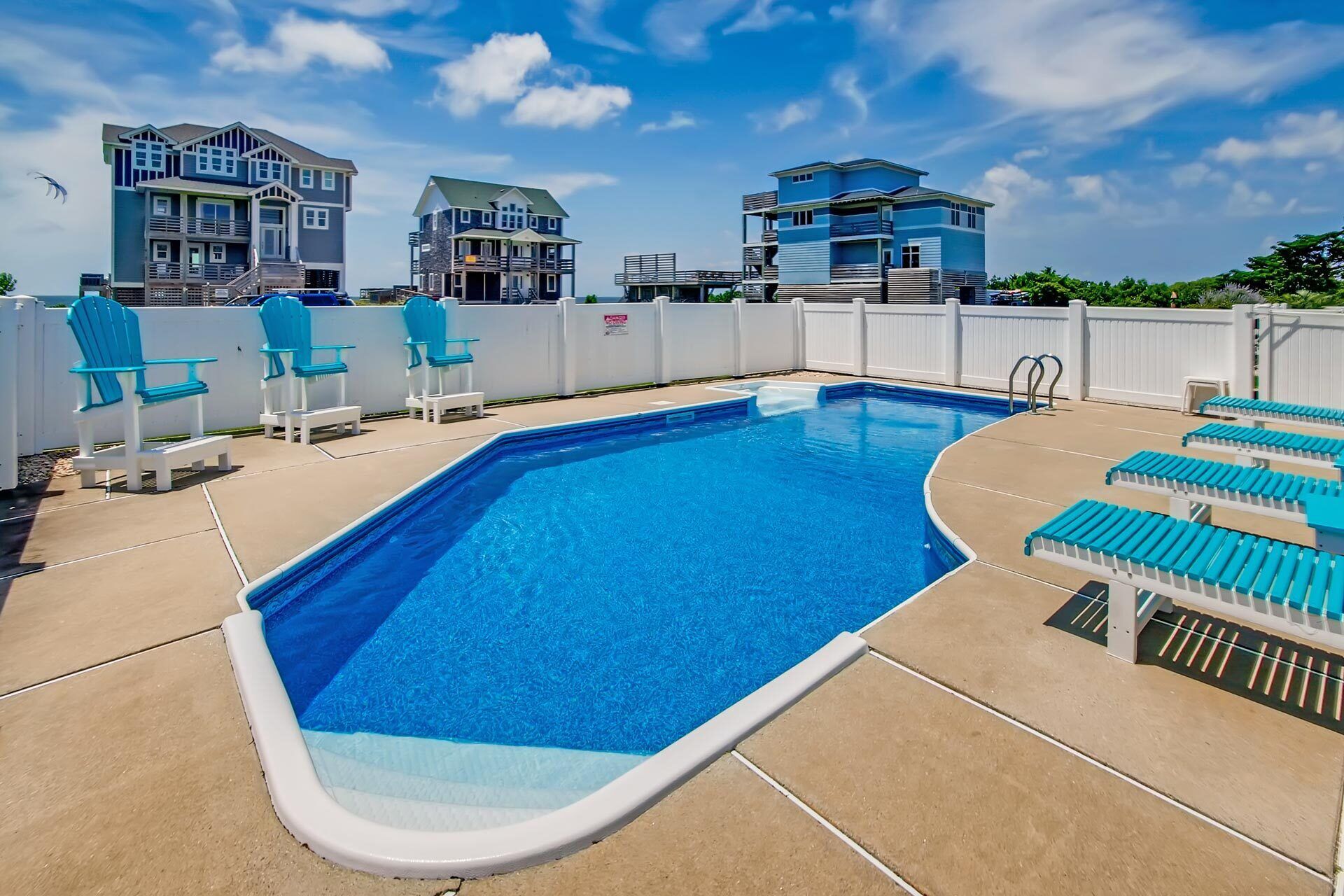 屋外プール、温水プール