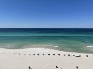 Am Strand, Liegestühle