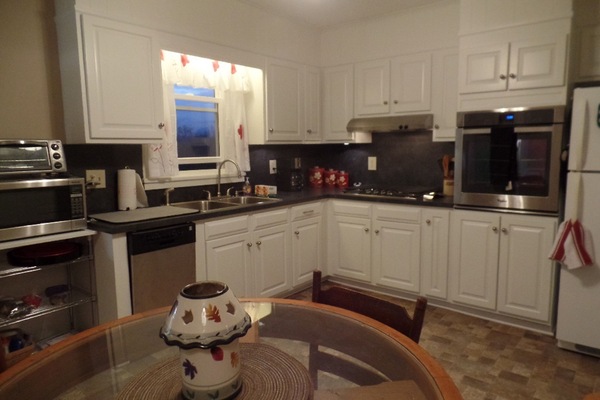 Frigorífic, microones, forn i placa de cuina