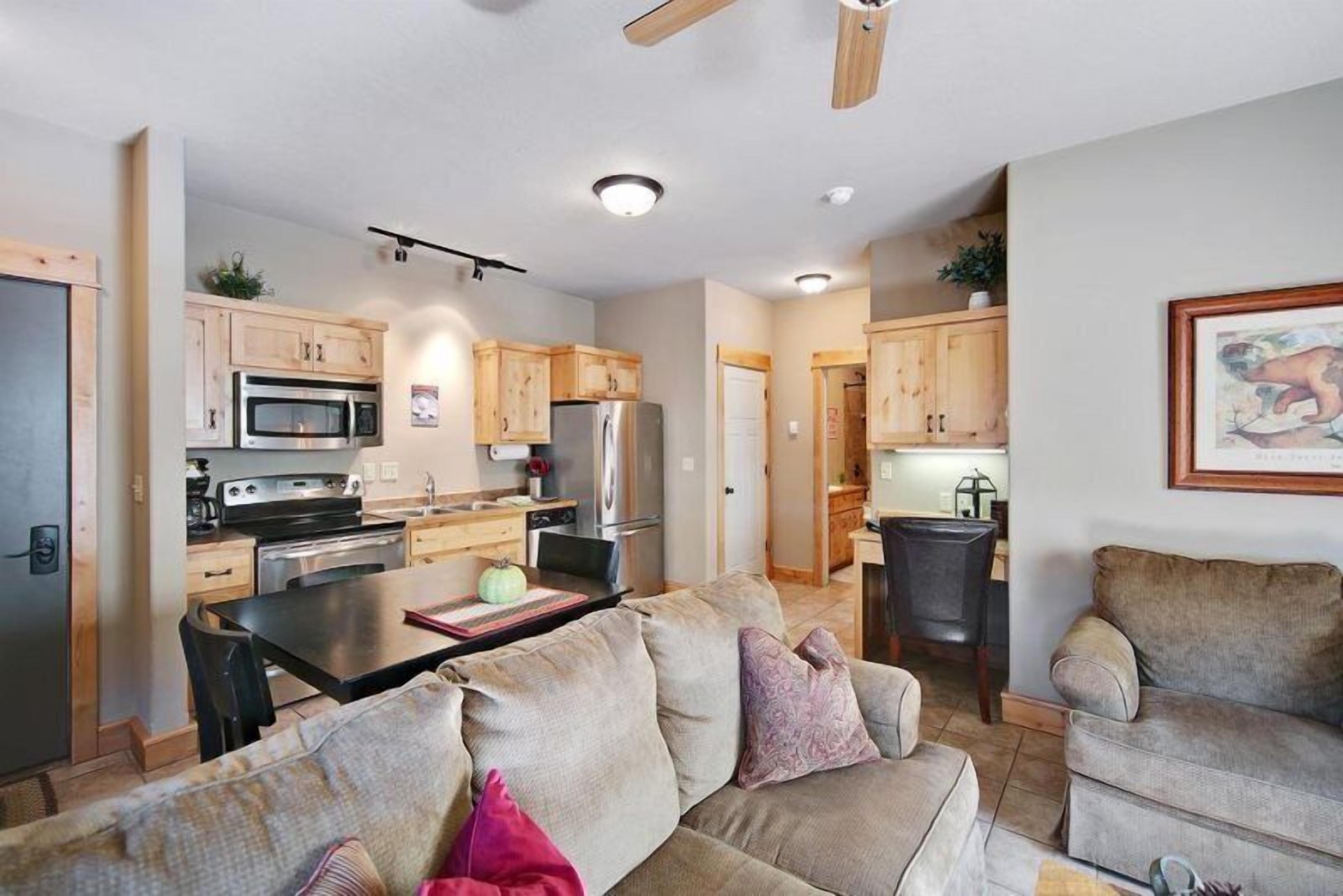 Arrowhead Condos Unit 5