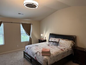 4 habitaciones, wifi y ropa de cama 