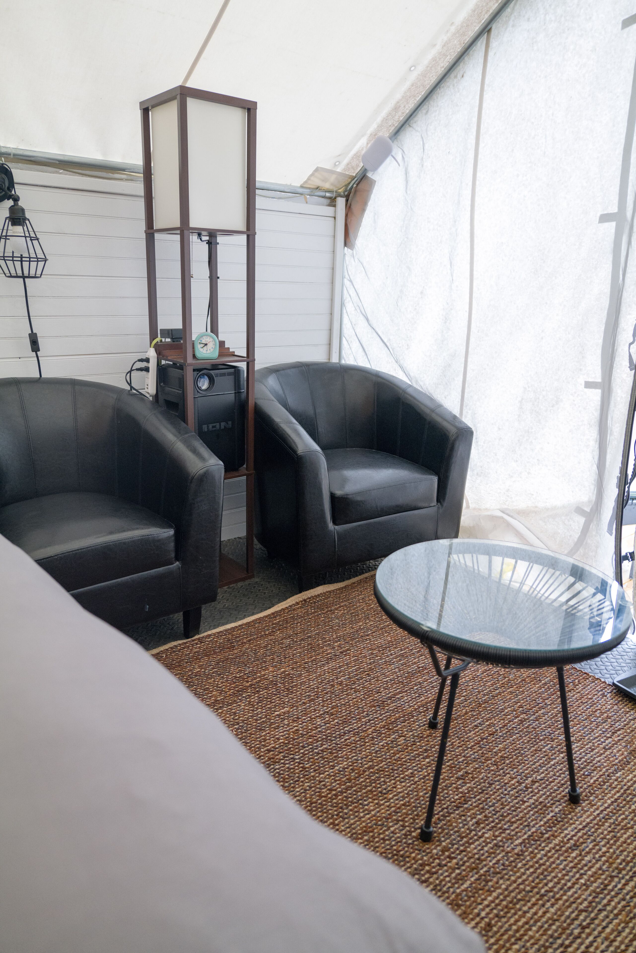 Mallory Brook Farmhouse: Scenic Catskill Mountain Getaway