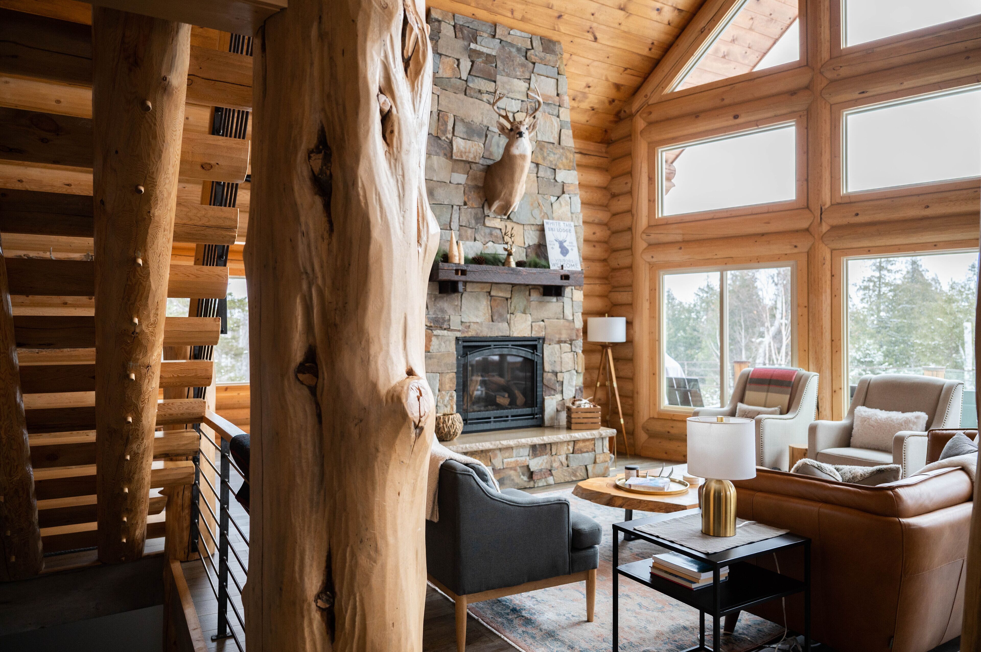 Lovely Log Home on 5 acres w/ Unreal Views of Lake Superior, 1.6 mi to ski hill