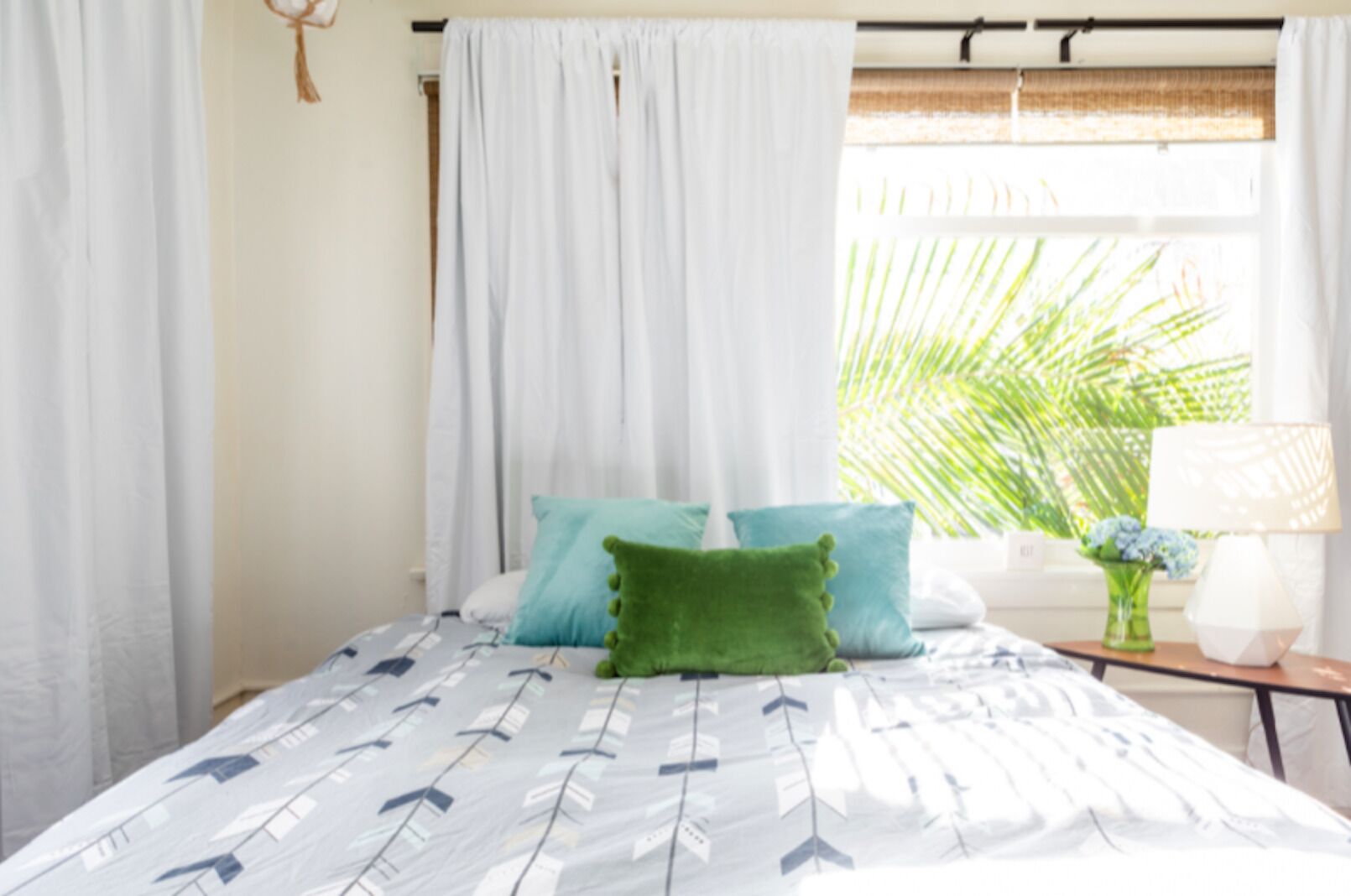 Big Sunny Getaway | Walkable to Convention & Beach