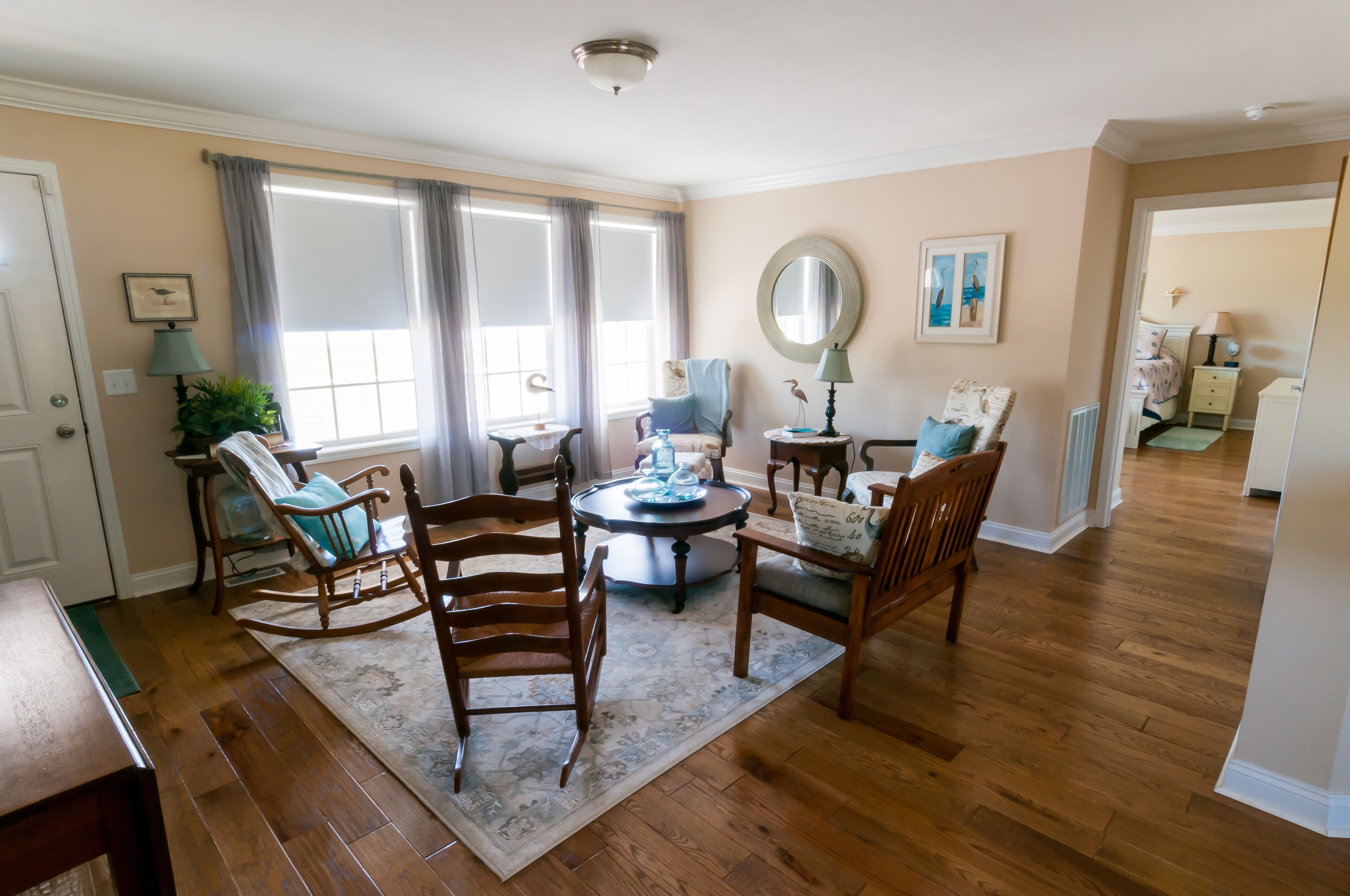 Gorgeous River Views/Private Beach - Peaceful Country Home close to Williamsburg