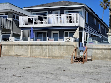 Direct Beach access