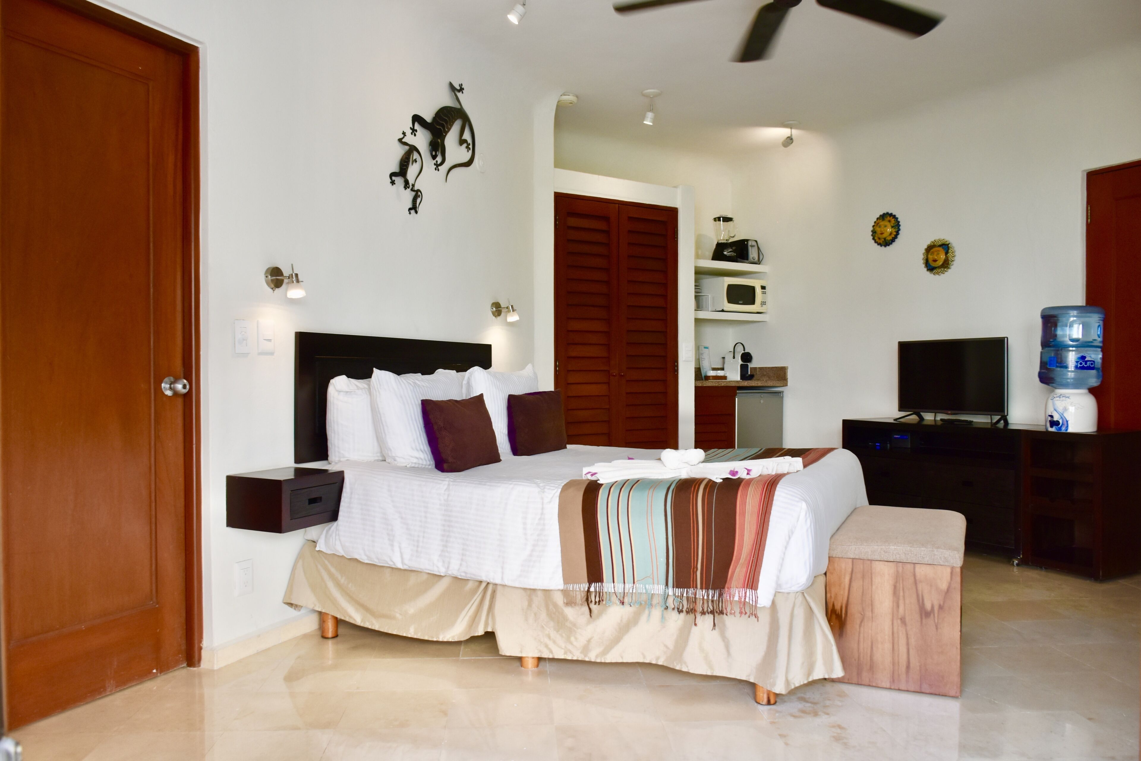 Amazing studio with ocean view in the heart of Playa del Carmen.