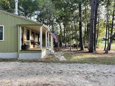 Cozy Cabin in the Woods - Lake Livingston, Texas
