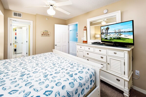 1 bedroom, iron/ironing board, free WiFi, bed sheets - Gulf Dunes 206 • Direct Beach View from 3rd Floor, Upgraded Furnishings, Free Beach Service (Fort Walton Beach)