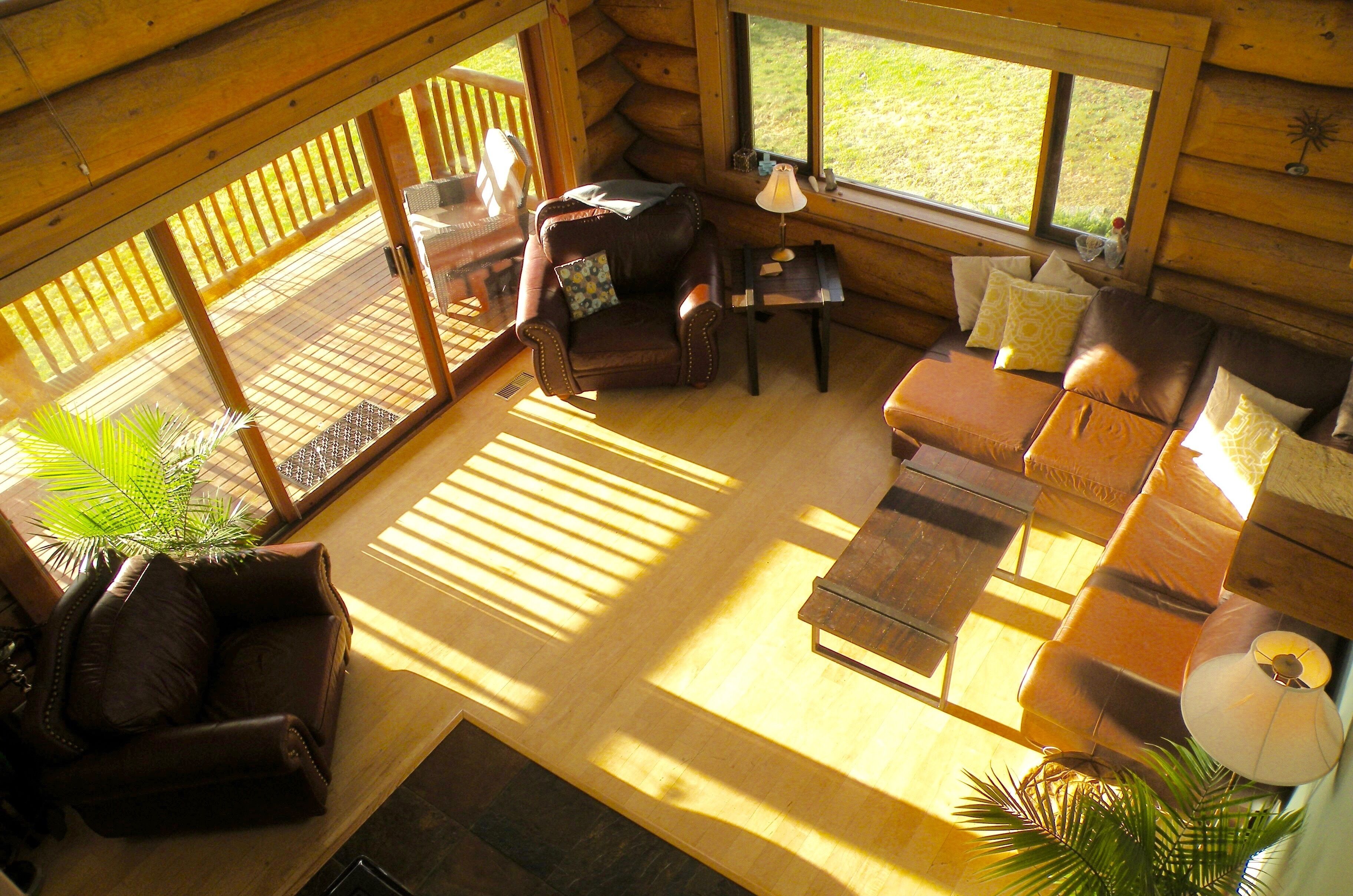 Waterfront Log Home B&B, 4BR, Naramata Bench,  In The Heart Of Wine Country