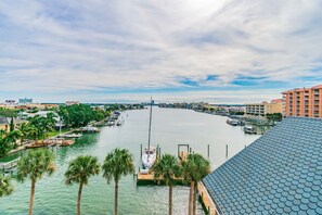 Marina - Dockside 504 with private balcony and beautiful views (Clearwater)