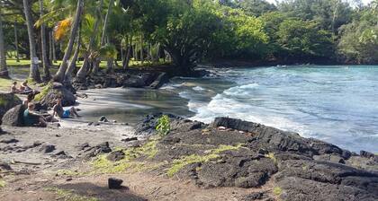 Kai Malie Calm Seas Beside still waters Psalm 23:2-3.