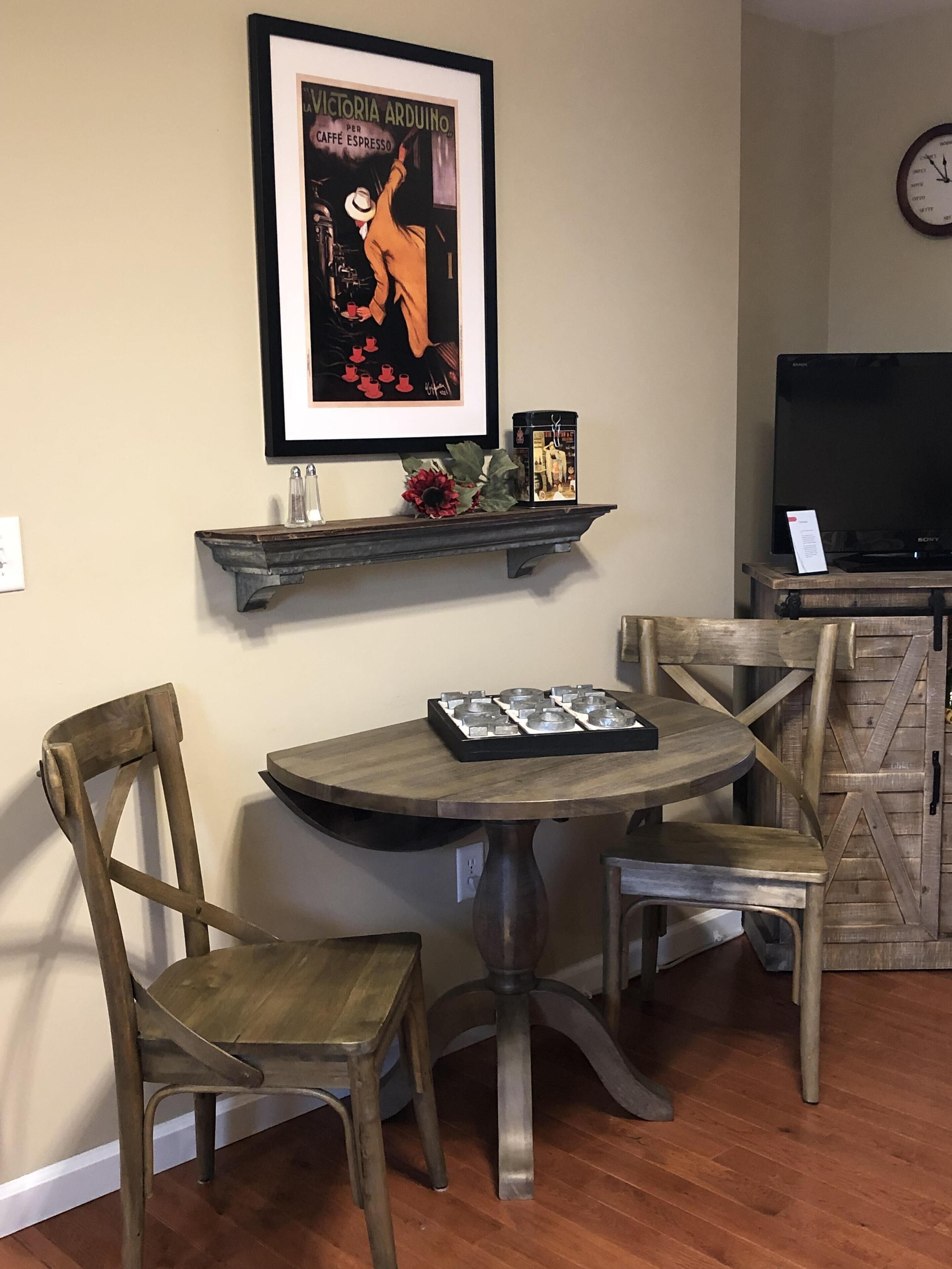 PREMIER LOCATION: HEART OF THE ITALIAN NBRHD, THE HILL, Dining&Shops Steps Away