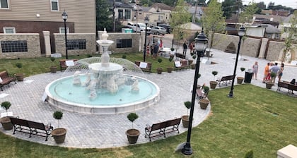 PREMIER LOCATION: HEART OF THE ITALIAN NBRHD, THE HILL, Dining&Shops Steps Away