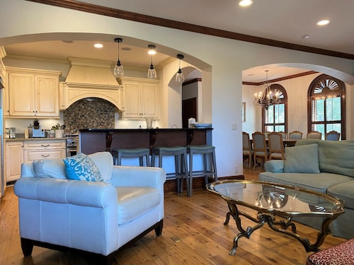 89 Ocean Creek - Private Pool & Shared Dock