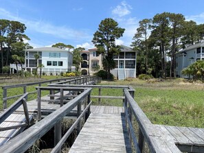 Property grounds - 89 Ocean Creek - Private Pool & Shared Dock (Saint Helena Island)