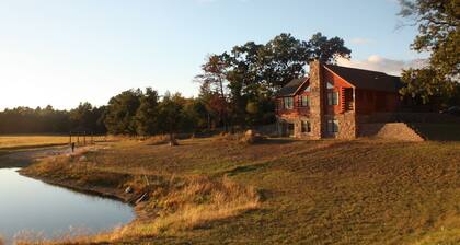 Cabin In The Middle Of 72 Acres ~ Private Swim Pond