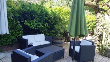 Studio | Blick auf den Innenhof