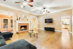 TV, fireplace, offices