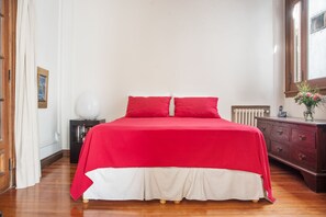 2 habitaciones y caja de seguridad en la habitación 