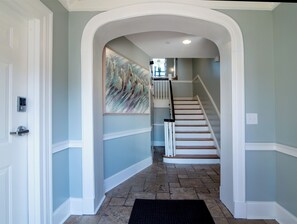 Interior - Music City Mansion on Historic Music Row. Corp - Retreats & Large Groups (Nashville)