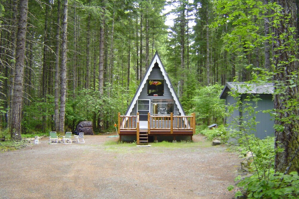 Rock-N-Roll Cabin On Mount Rainier