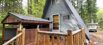 Rock-N-Roll Cabin On Mount Rainier