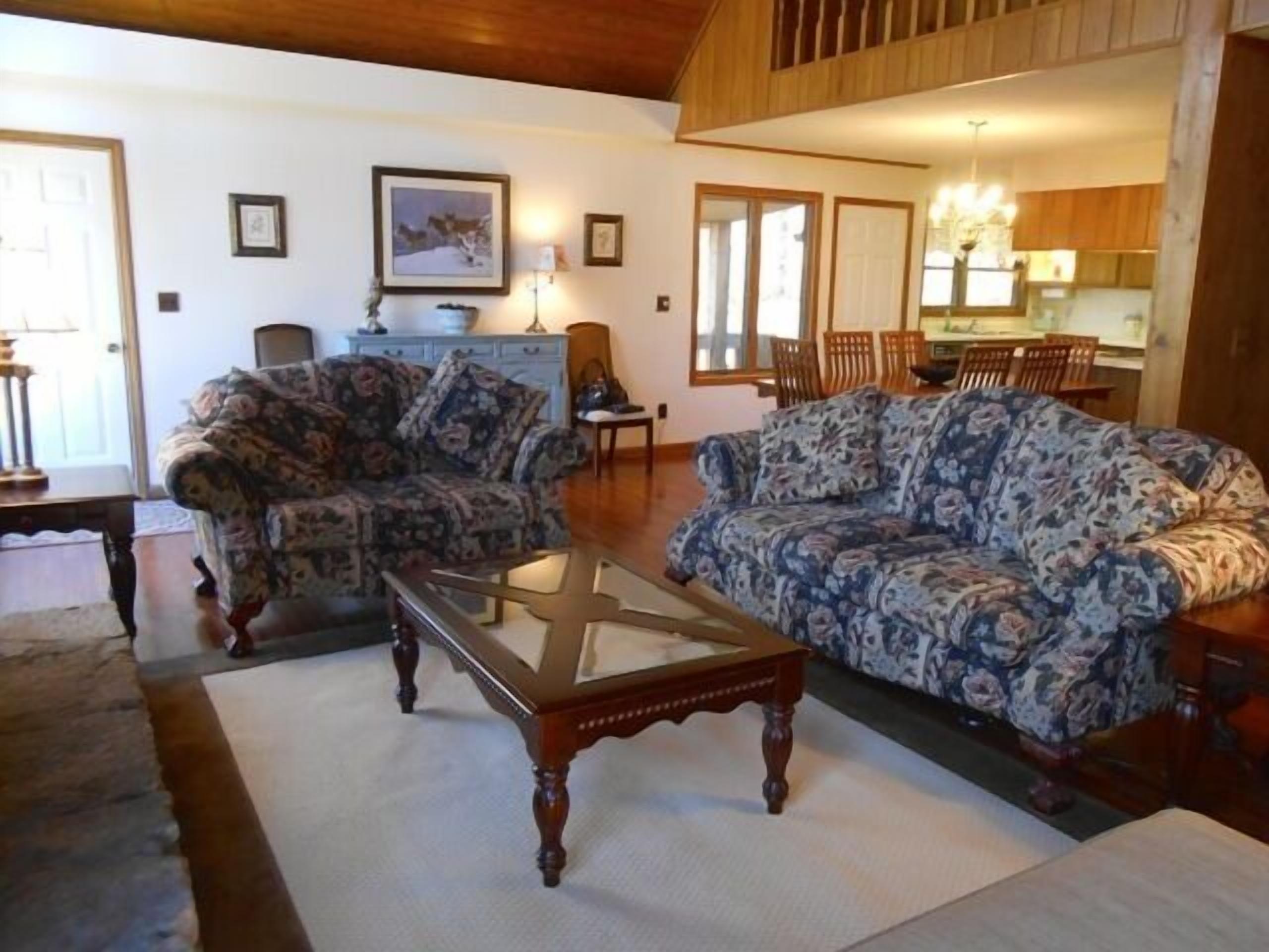 Mountain Retreat, The Tulip House, in Wolf Laurel Resort