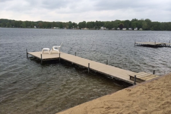 Dock