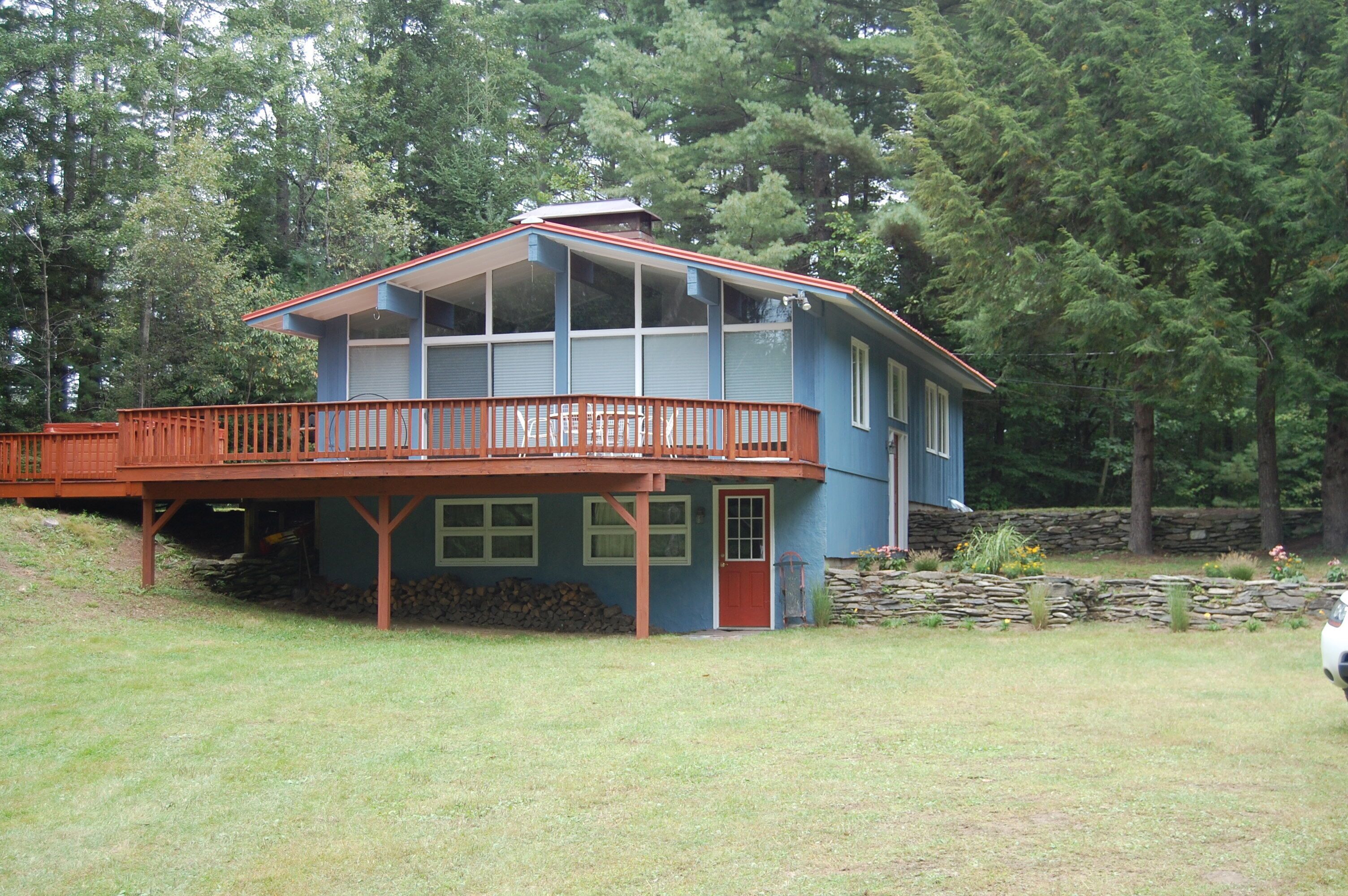 Ski Bromley, Stratton, Okemo, Magic, Killington - HOT TUB! Sleeps 12+