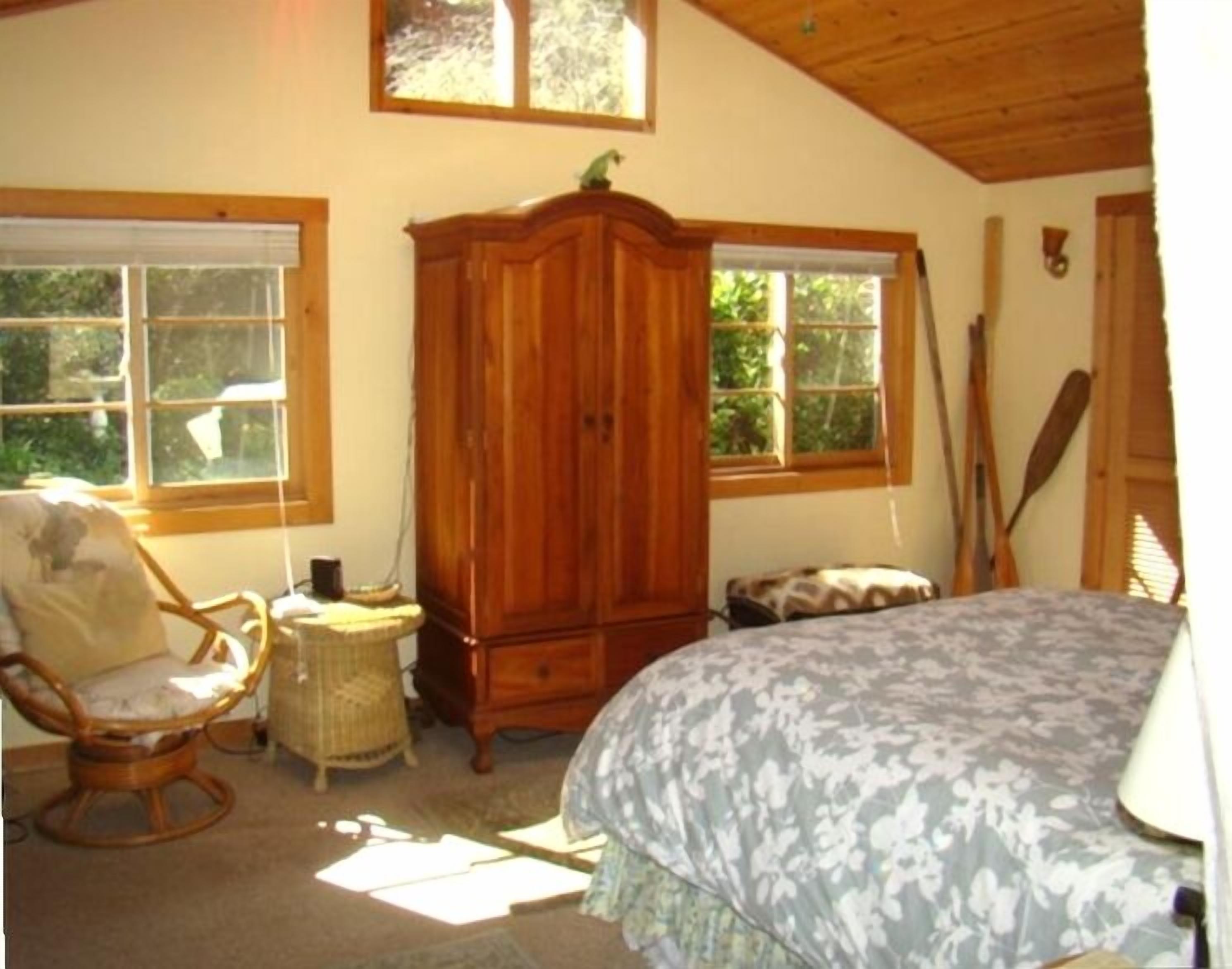 Cottage on Inverness Bay!