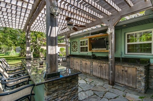 Casa Del Rio-LAST MINUTE DISCOUNT FOR AUGUST Waterfront-Pool-Dock-Kayaks-Pets