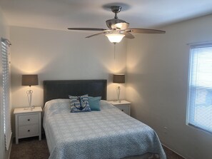 2 室のベッドルーム、WiFi、ベッドシーツ