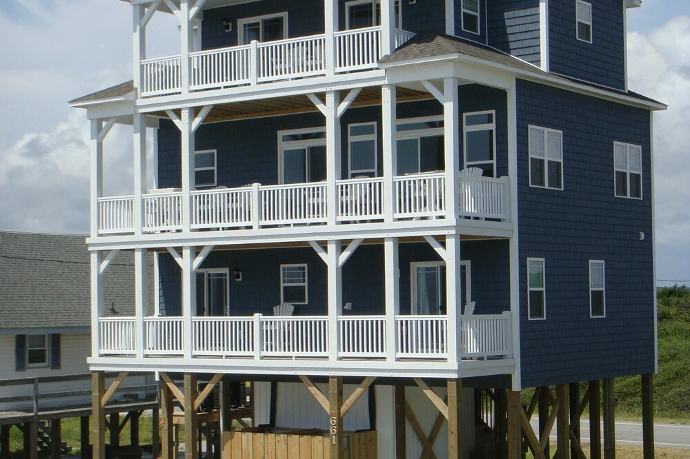 Wow! 5 Bedroom Beach Home with Elevator and Private Beach Access! Fabulous!