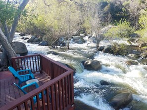 Property grounds - Contemporary River Retreat House - 2 Decks on the River, close to SNP,  7 acres  (Three Rivers)