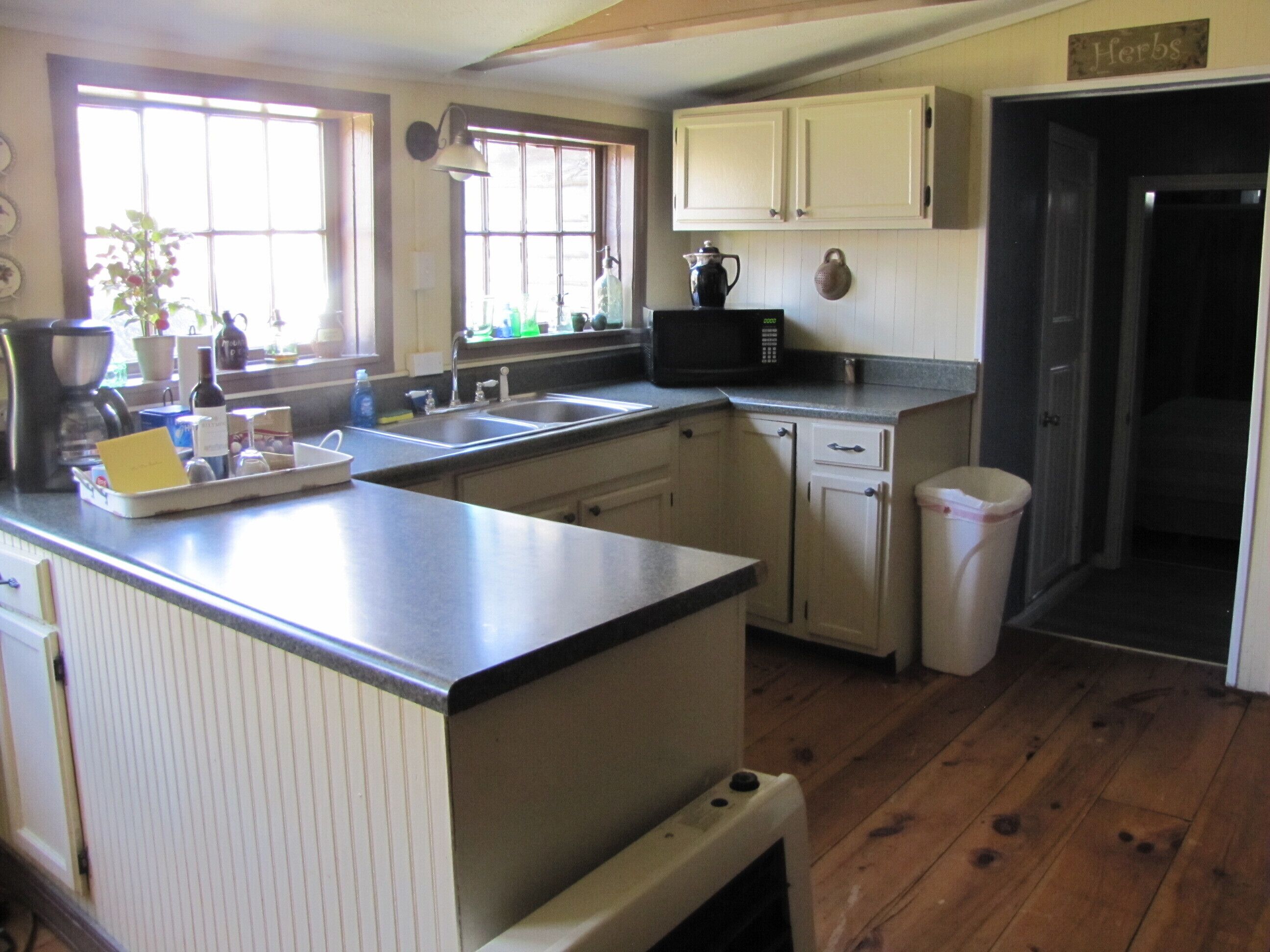 Log Cabin from the 1800's with modern amenities conveniently located.