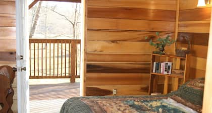 Private, Secluded, Relaxing Cabin. 012564
ASK ABOUT WEDDING OPPORTUNITIES!